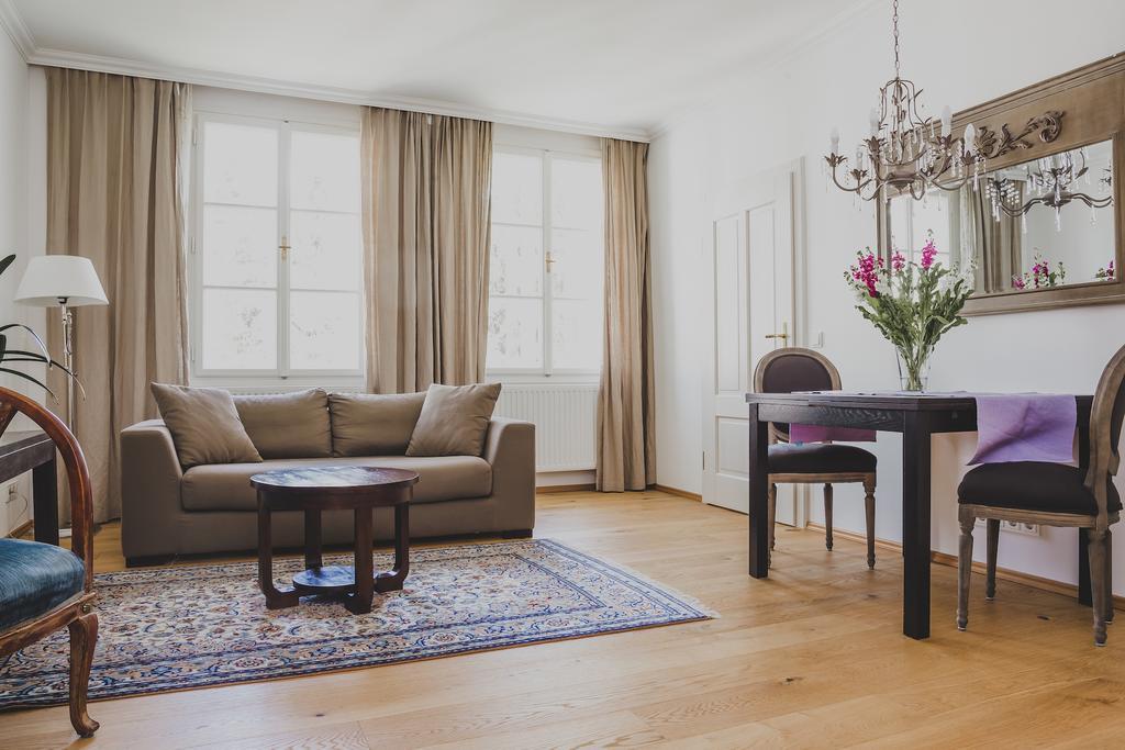 Salzburg Place To Stay Εξωτερικό φωτογραφία